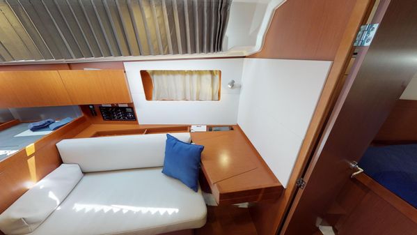 Beneteau Oceanis 41.1 image