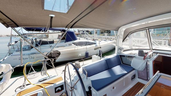 Beneteau Oceanis 41.1 image