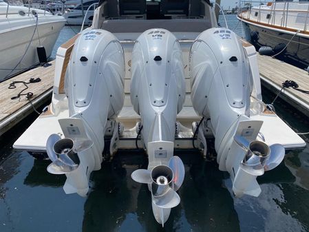 Tiara Yachts 43 LE image