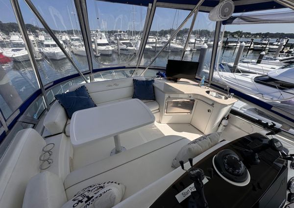 Sea Ray 47 Sedan Bridge image