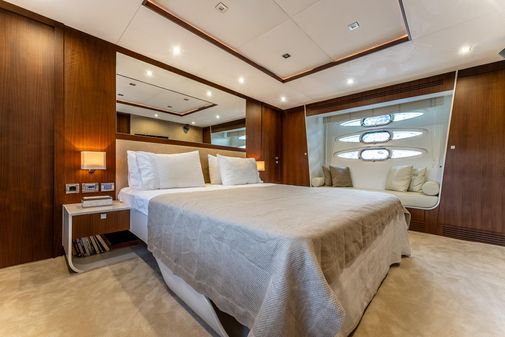 Numarine 78 FLYBRIDGE image