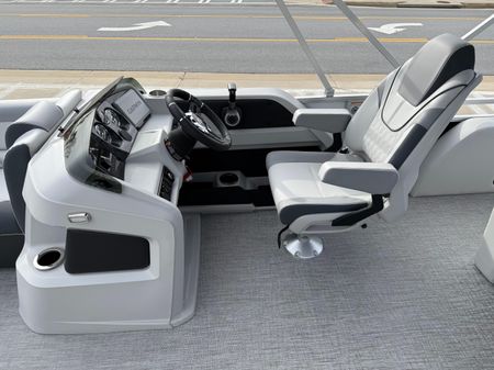 Avalon LSZ-VERSATILE-REAR-LOUNGER image