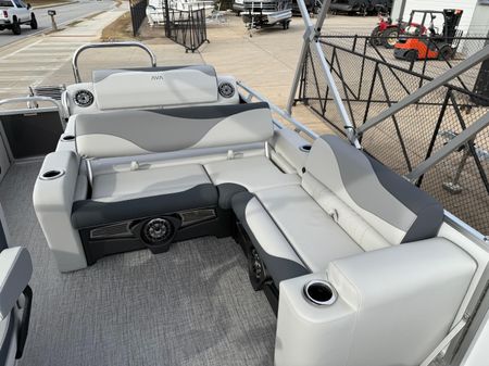 Avalon LSZ-VERSATILE-REAR-LOUNGER image