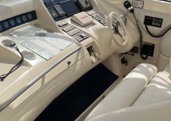 Sunseeker Renegade 60 image