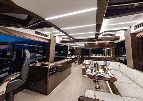 Galeon 640 Fly image