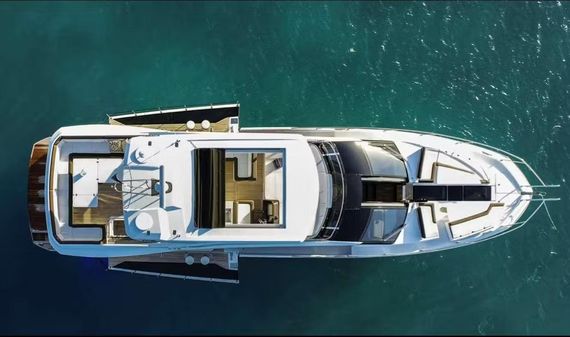 Galeon 640 Fly image