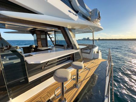 Galeon 640 Fly image