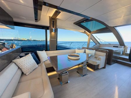 Galeon 640 Fly image