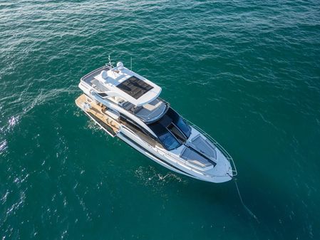 Galeon 640 Fly image