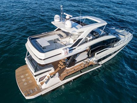 Galeon 640 Fly image