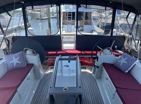 Beneteau Oceanis 48 image