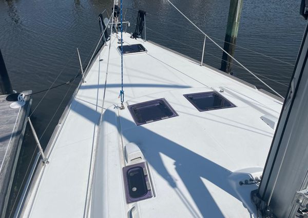 Beneteau Oceanis 48 image