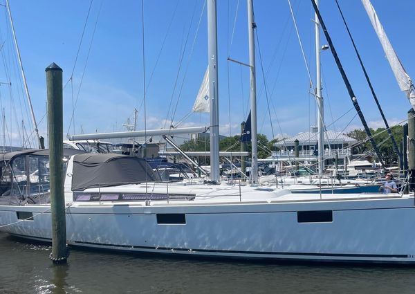 Beneteau Oceanis 48 image