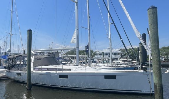 Beneteau Oceanis 48 image