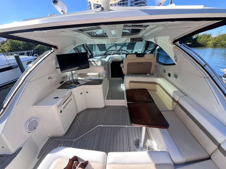 Sea Ray 470 Sundancer image