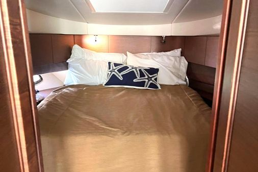 Sea Ray 470 Sundancer image