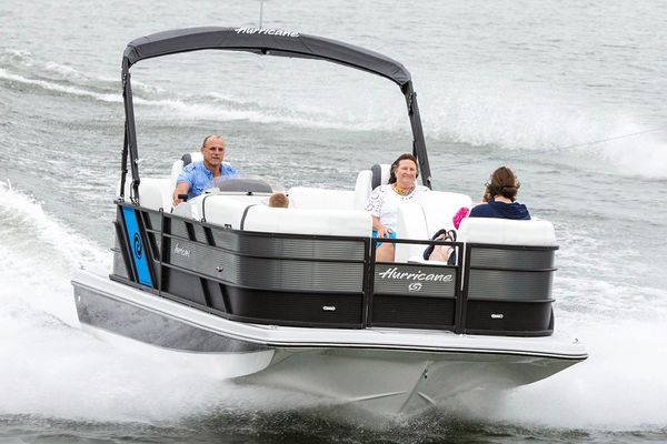 Hurricane FunDeck 236SB OB - main image