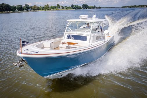 Hinckley Sport Boat 40 C image