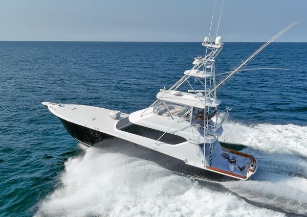 Hatteras 60-CONVERTIBLE image