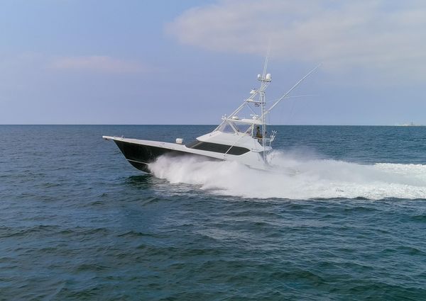 Hatteras 60-CONVERTIBLE image