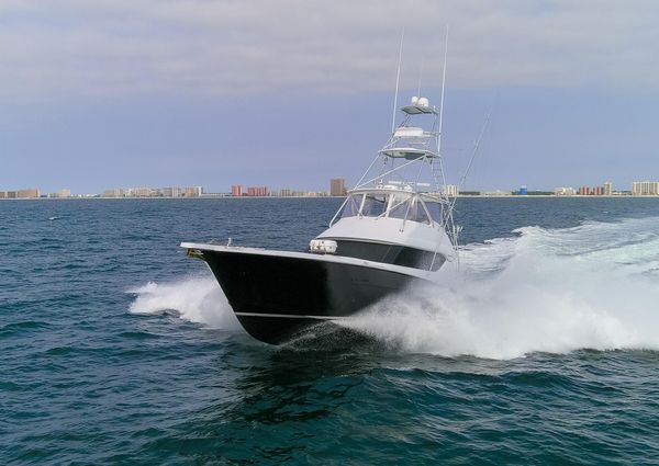 Hatteras 60-CONVERTIBLE image