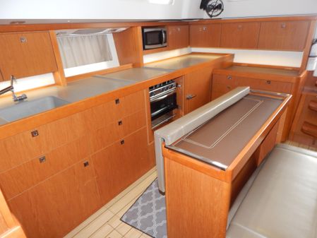 Beneteau Sense 55 image