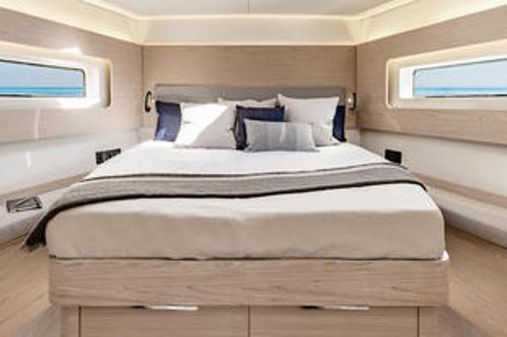 Beneteau-america OCEANIS-YACHT-54 image