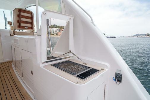 Hatteras 45 Express Sportfish image