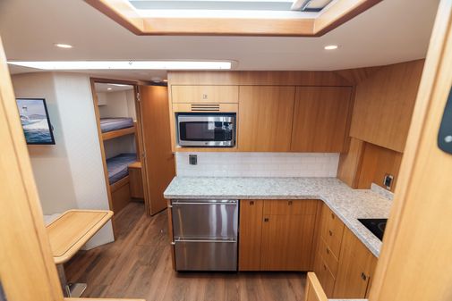 Hatteras 45 Express Sportfish image