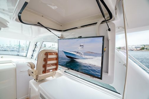 Hatteras 45 Express Sportfish image