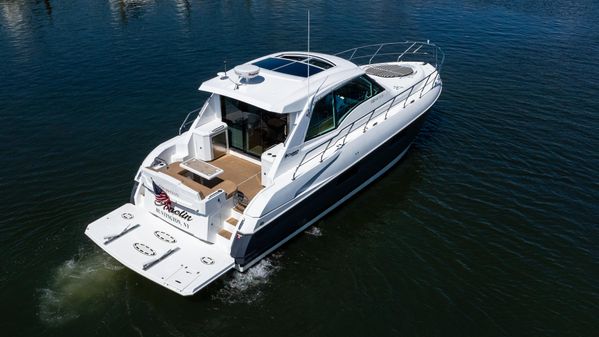 Cruisers 48 CANTIUS image