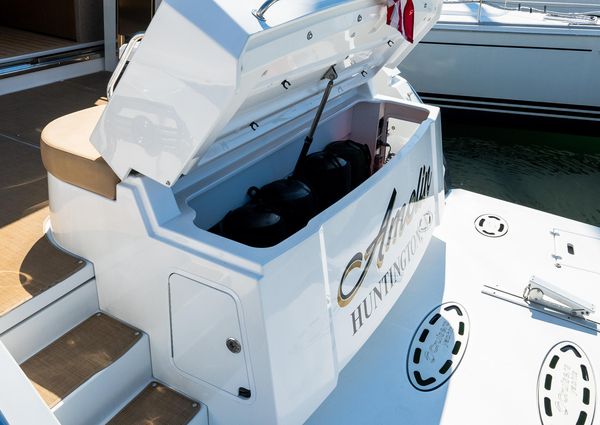 Cruisers 48 CANTIUS image