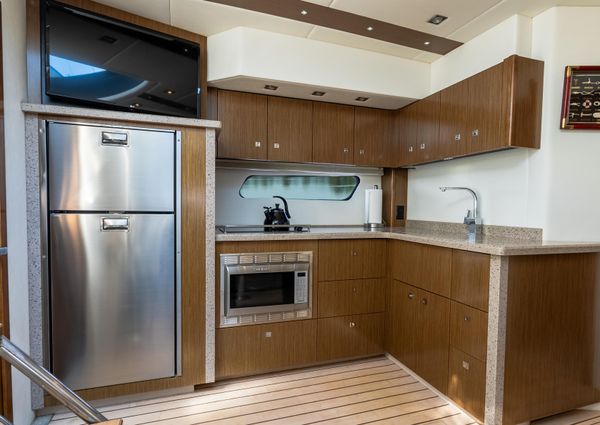 Cruisers 48 CANTIUS image