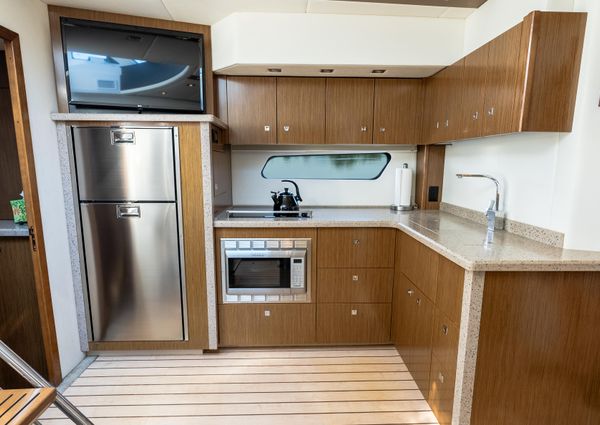 Cruisers 48 CANTIUS image