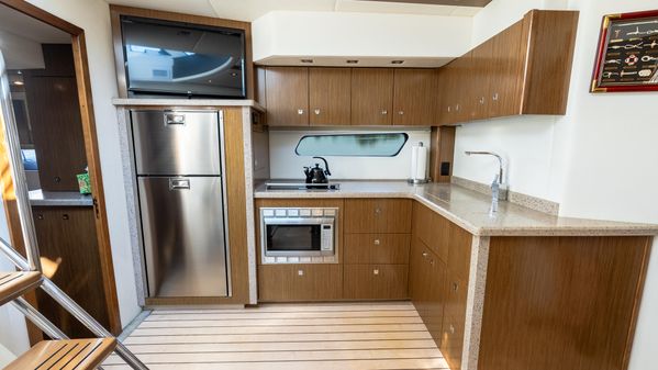 Cruisers 48 CANTIUS image