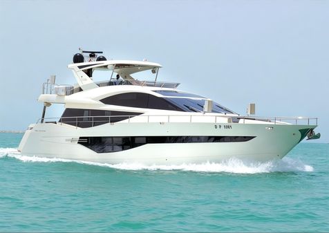 Galeon 780 Crystal image