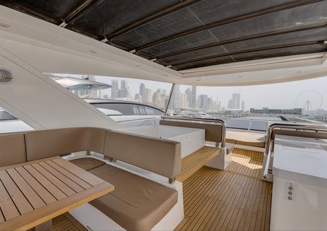 Galeon 780 Crystal image