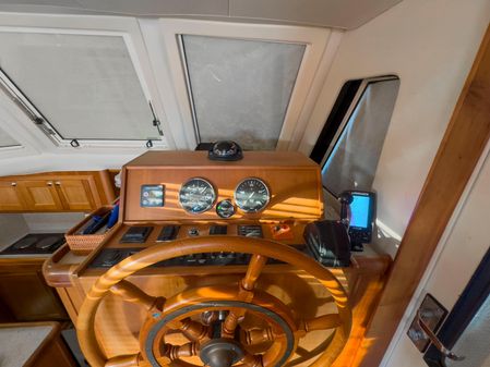 Mainship 34 Trawler image