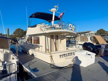 Mainship 34 Trawler image