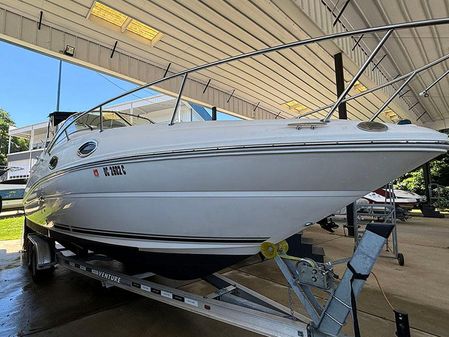 Sea Ray 240 Sundancer image