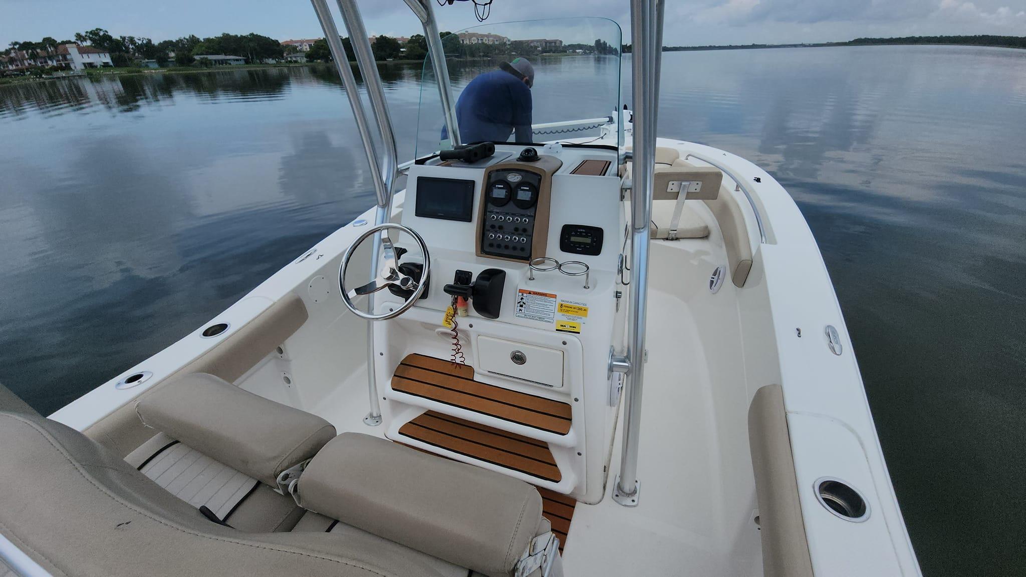 2015 Sea Fox 226 commander