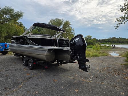 Tahoe Pontoon LTZ 2385 QL image