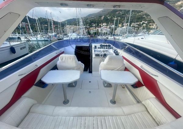 Sunseeker Tomahawk 37 image