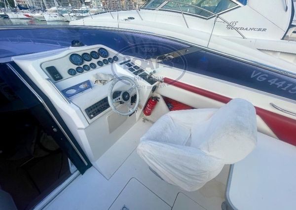 Sunseeker Tomahawk 37 image