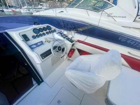 Sunseeker Tomahawk 37 image