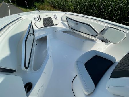 Tidewater 220 CC Adventure image