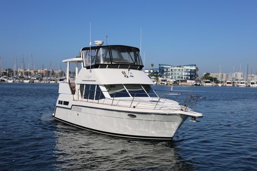 Carver AFT CABIN image