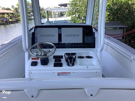 Sea Hunt Gamefish 27 image