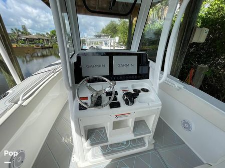 Sea Hunt Gamefish 27 image