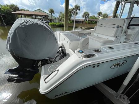 Sea Hunt Gamefish 27 image